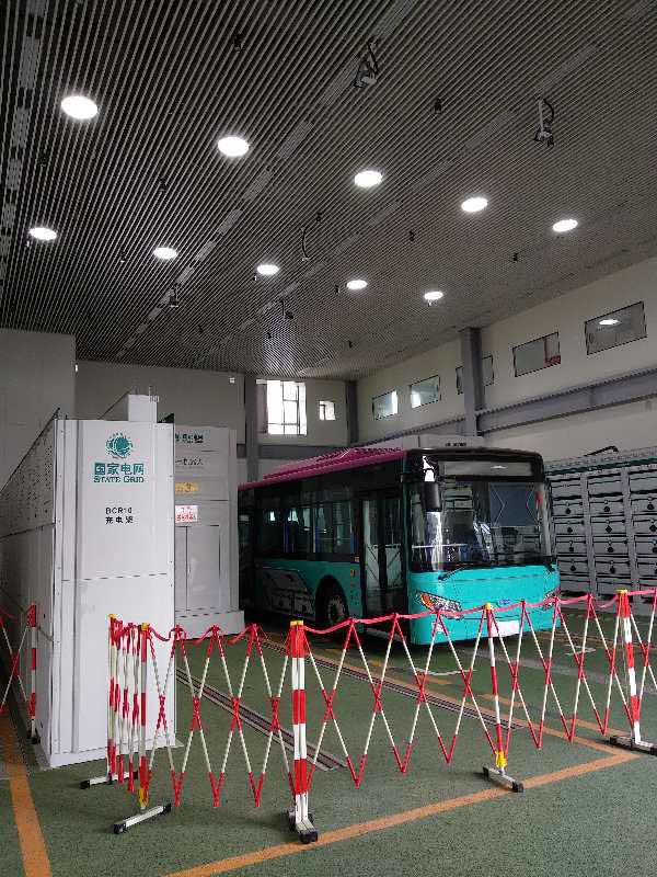 索樂圖導光管安裝在同里能源小鎮同悅樓