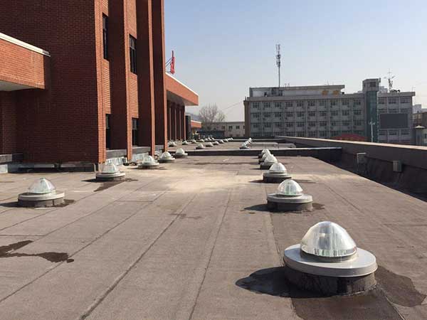 導(dǎo)光管照明系統(tǒng)采光罩